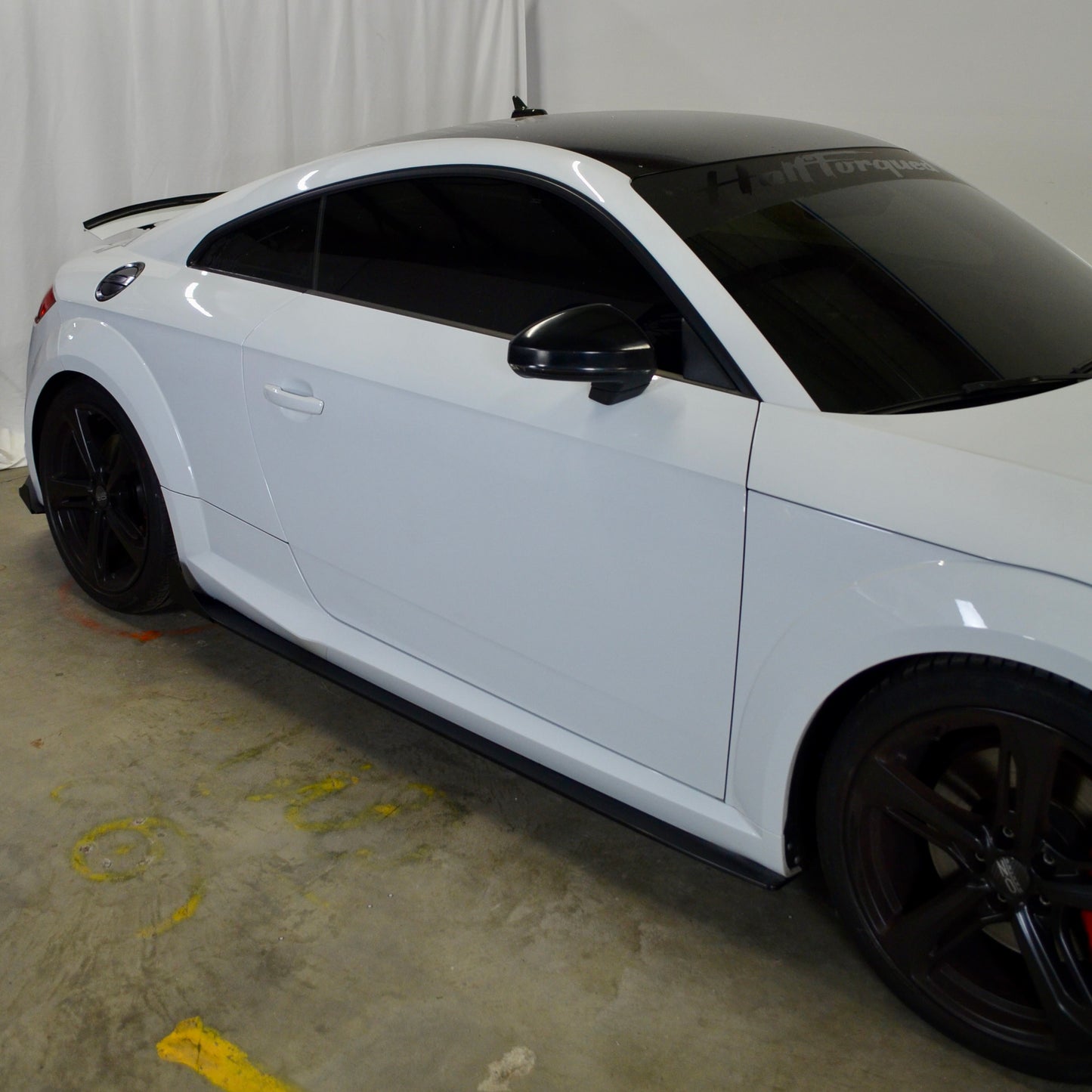 MK3 TT TTS Audi Side skirt splitter