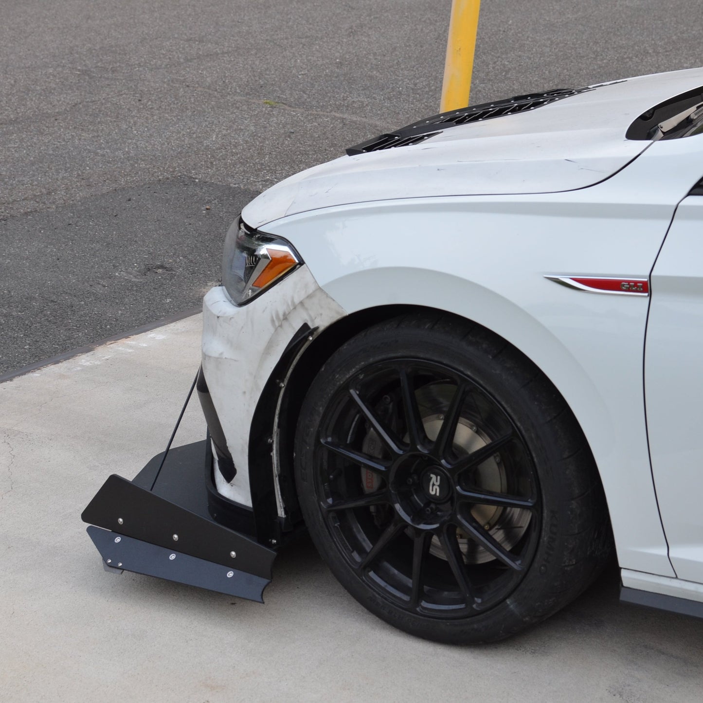 MK7 GLI Chassis Mounted Front Splitter - V3 track