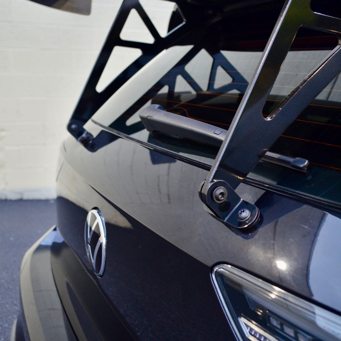 Swan Neck Wing for MK8 GTI models