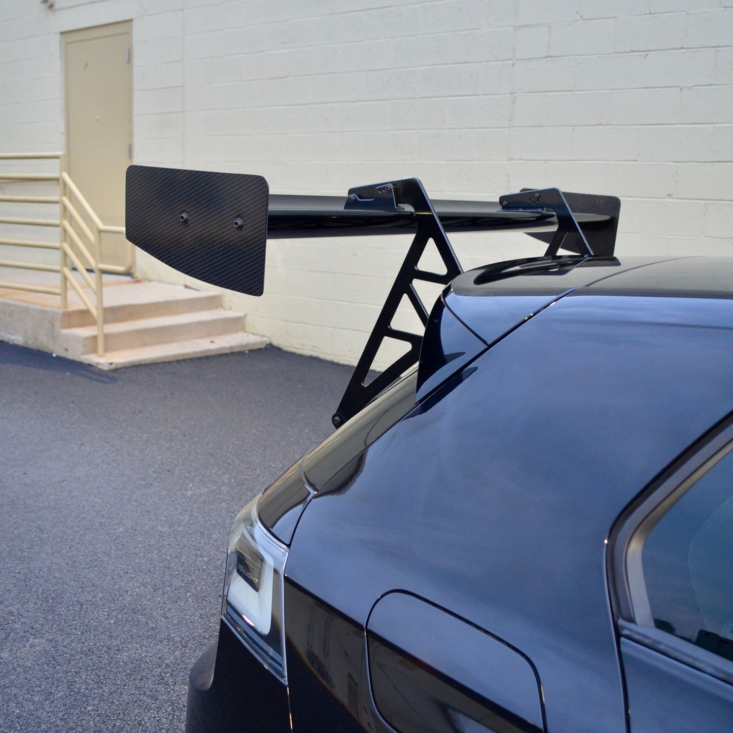 Swan Neck Wing for MK8 GTI models