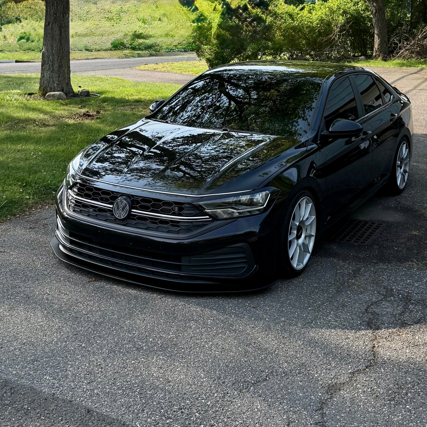 Front Lip for MK7/ MK7.5 Jetta & GLI (2019-2024) includes facelift - bumper mounted splitter