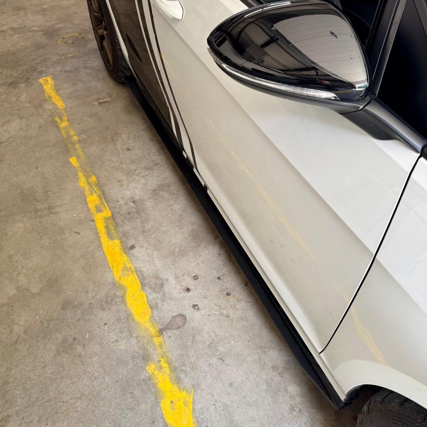 MK7.5 Golf R 2018 -2021 Side Skirts Extension