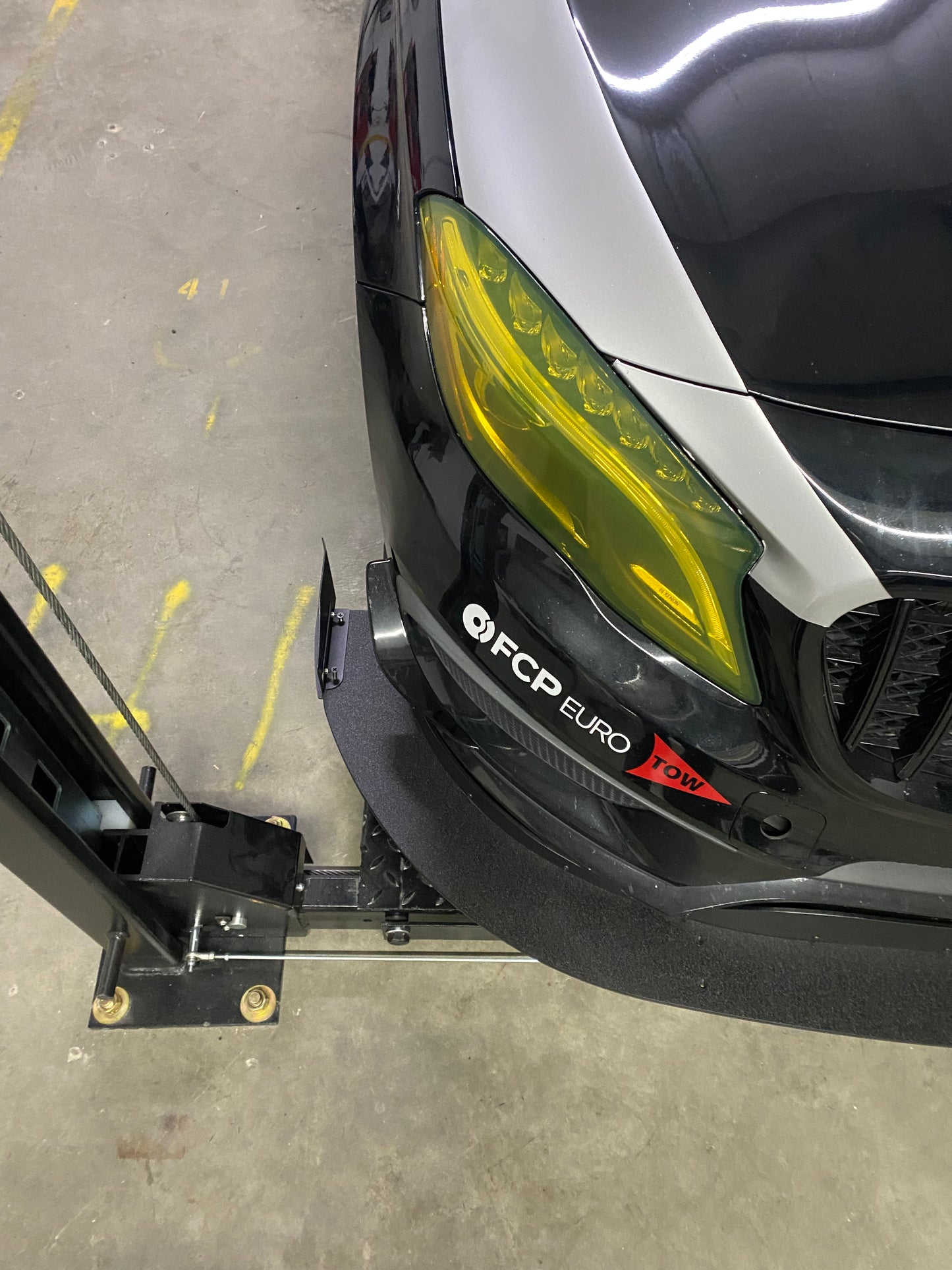 AMG GLA 45 Chassis Mounted Splitter