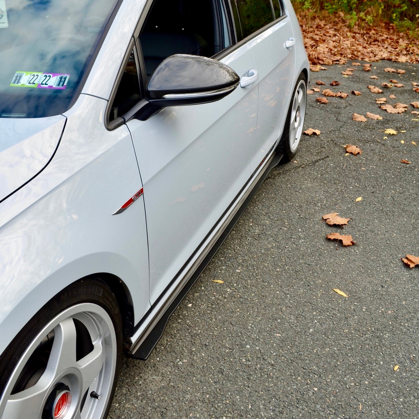 MK7 & 7.5 GTI (2015-2021) Side Skirts (Type 2)