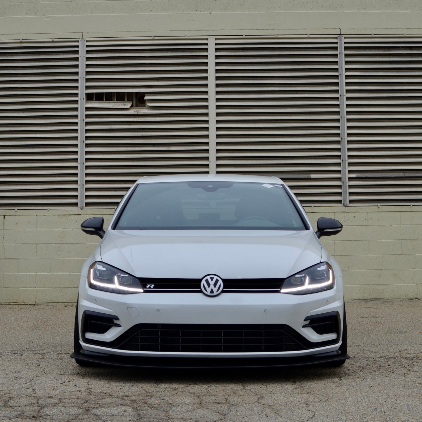 2018 2019 2020 2021 Chassis Mount Splitter Brackets front lip MKVII aero parts MK7.5 Golf R