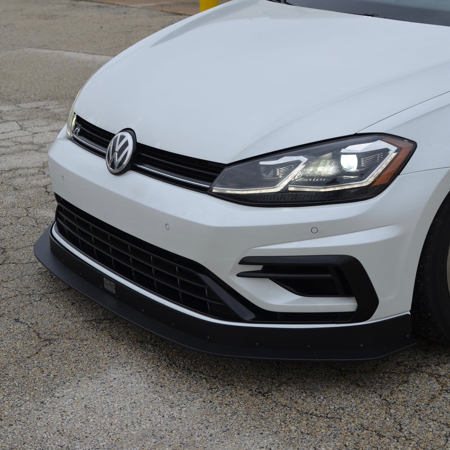 2018 2019 2020 2021 Chassis Mount Splitter Brackets front lip MKVII aero parts MK7.5 Golf R