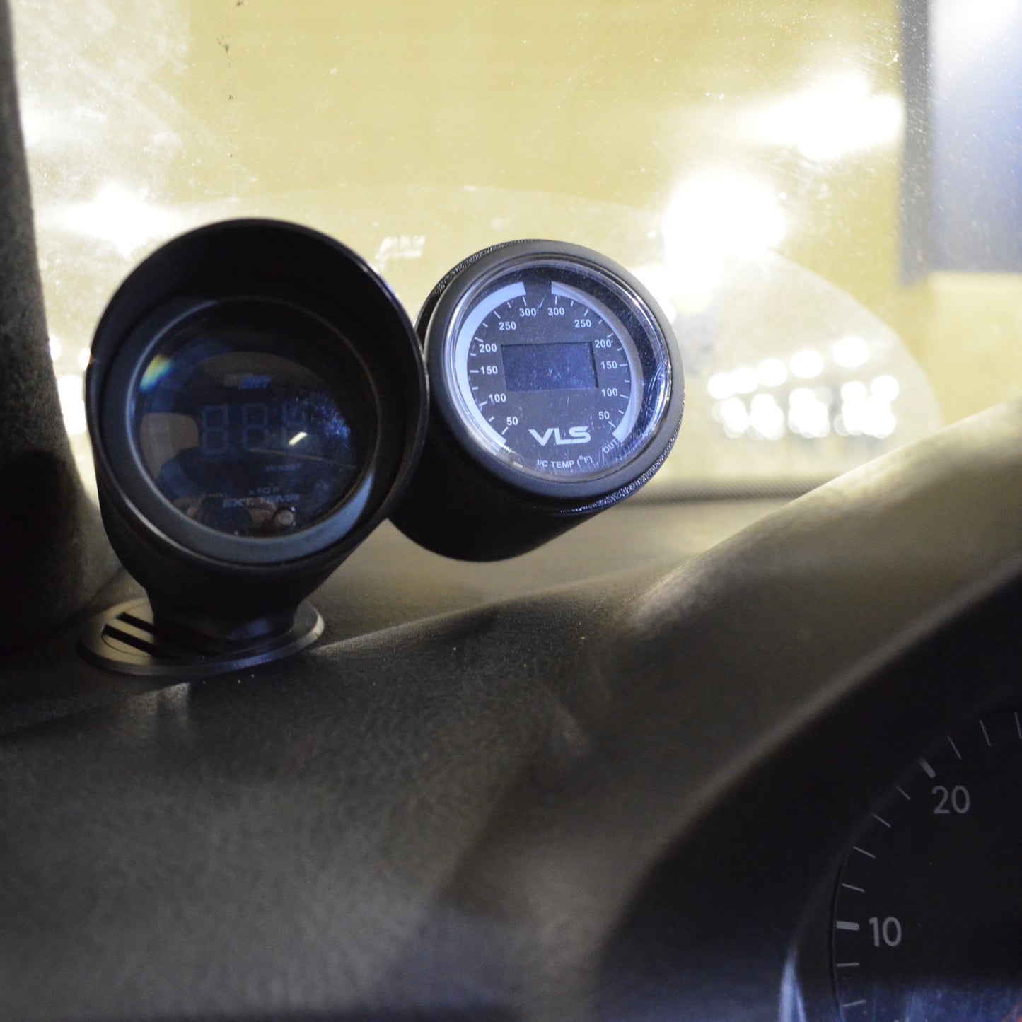mk4 gti Jetta gli r32 dual gauge pod 52mm boost air fuel