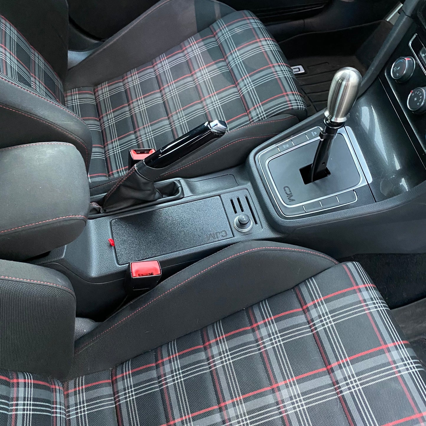 MK7 mk7.5 golf gti tdi R Cup Holder delete interior mods modifications panel 2015 2016 2017 2018 2019