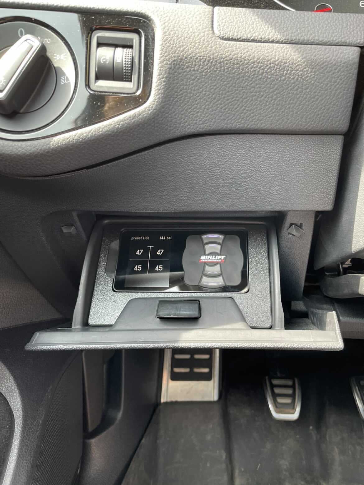 MK7 mk7.5 golf gti tdi R Airlift Holder holster mount v3 3p airlift airride bags controller 2015 2016 2017 2018 2019 2020