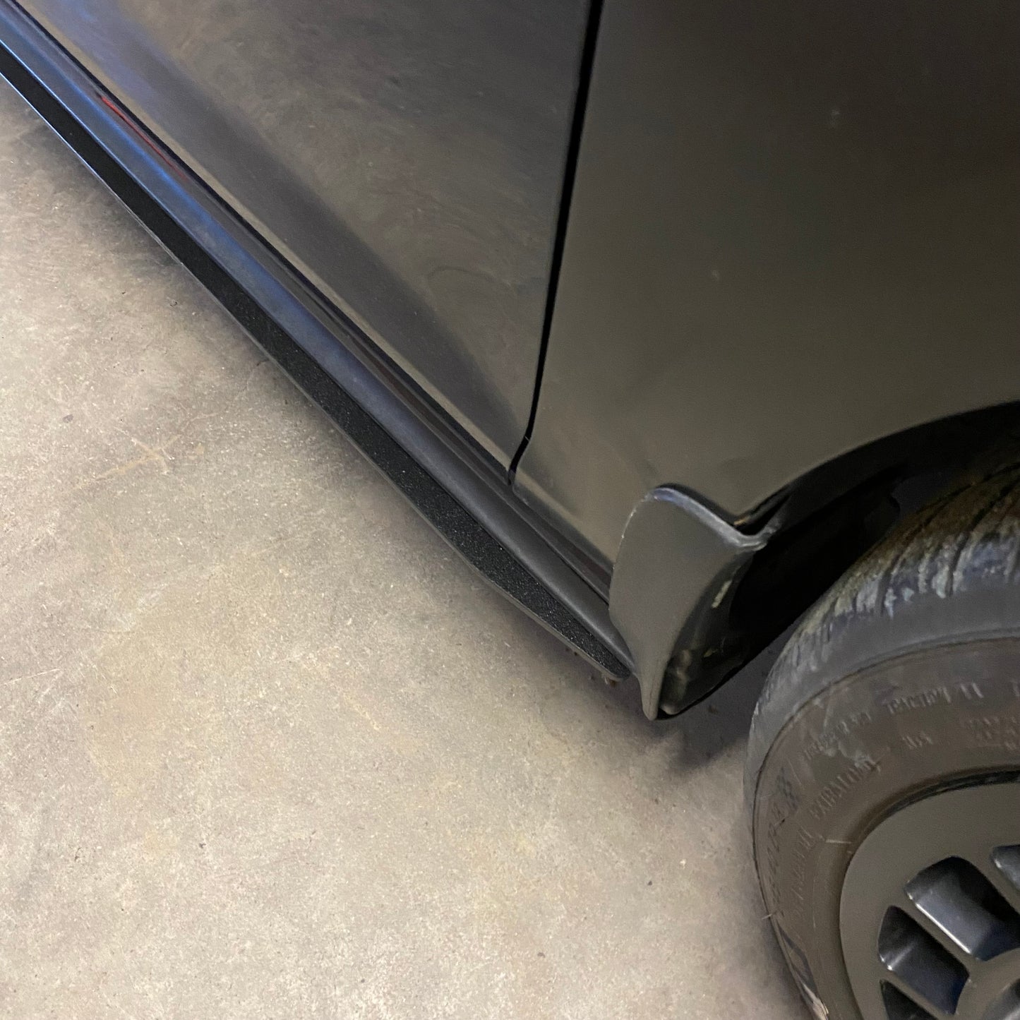 MK7 & 7.5 GTI (2015-2021) Side Skirts (Type 1 - Tapered)