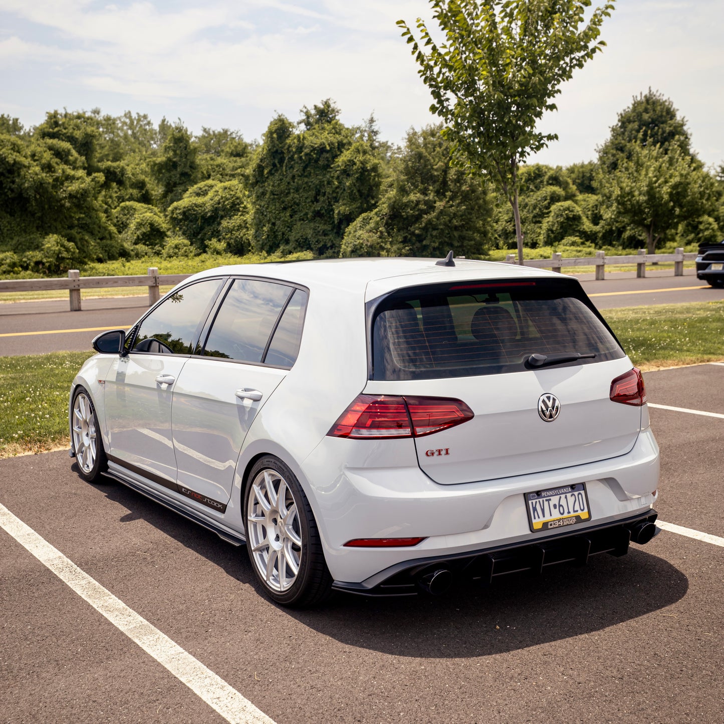MK7.5 Golf GTI 2018 2019 2020 2021 Rear diffuser spats