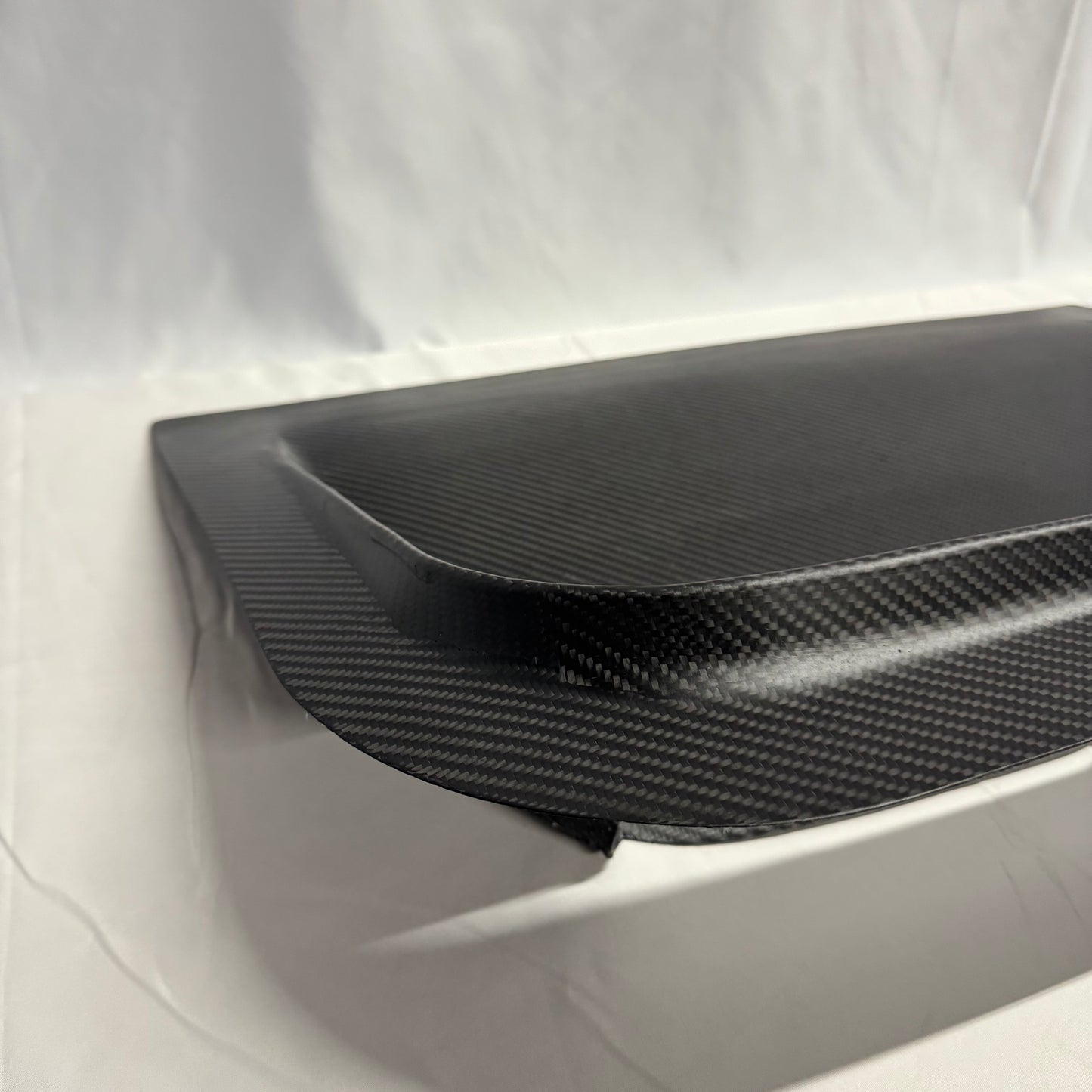 Ducted Center Hood Vent