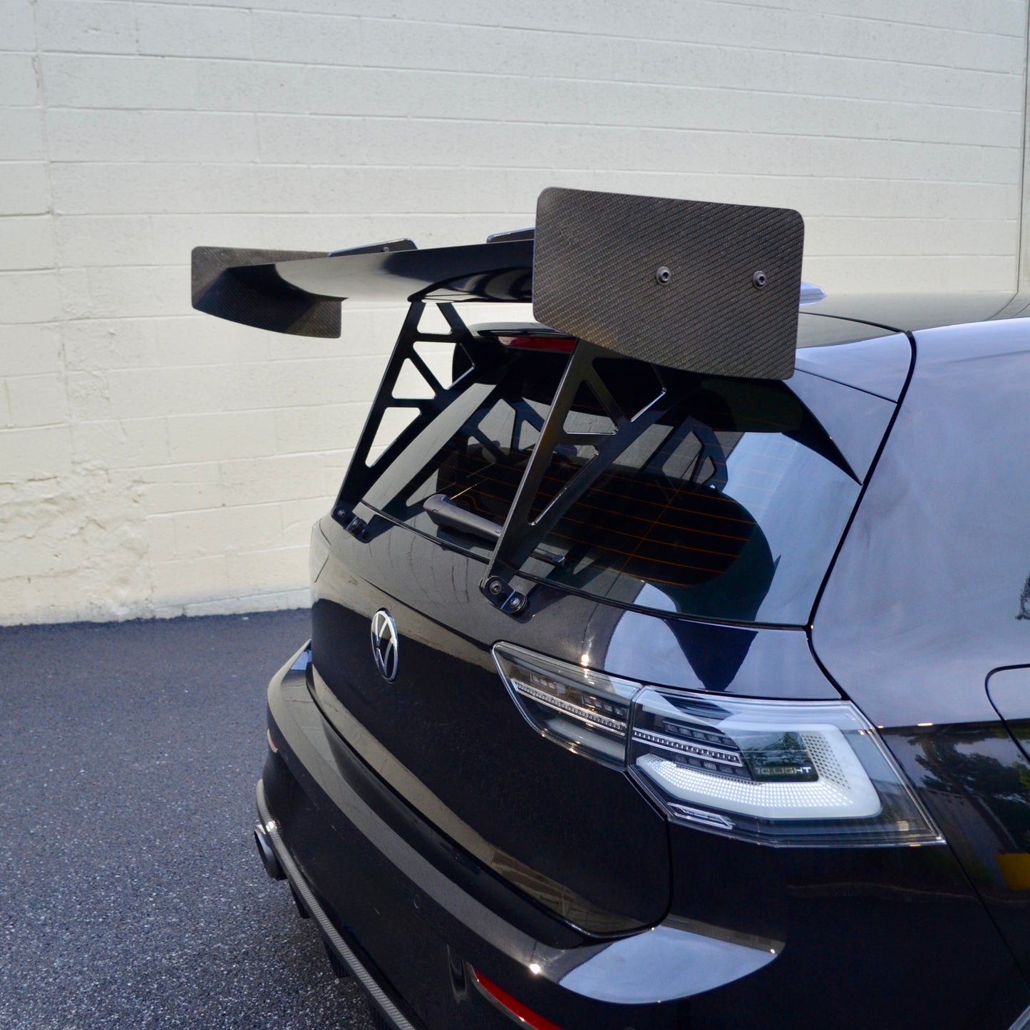 Swan Neck Wing for MK8 GTI models