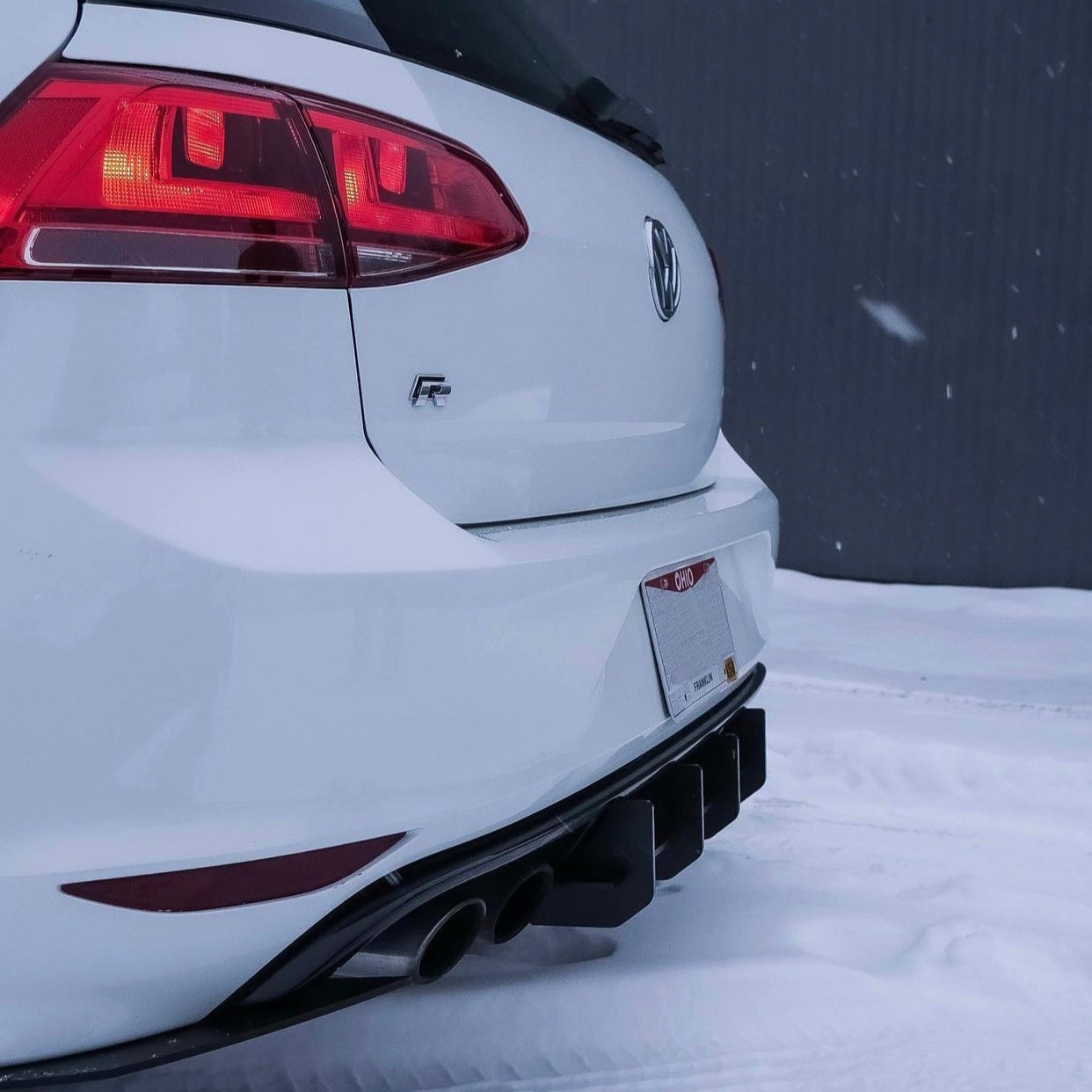 Rear Diffuser for MK7 Golf R (2015-2017) – CJM Industries llc